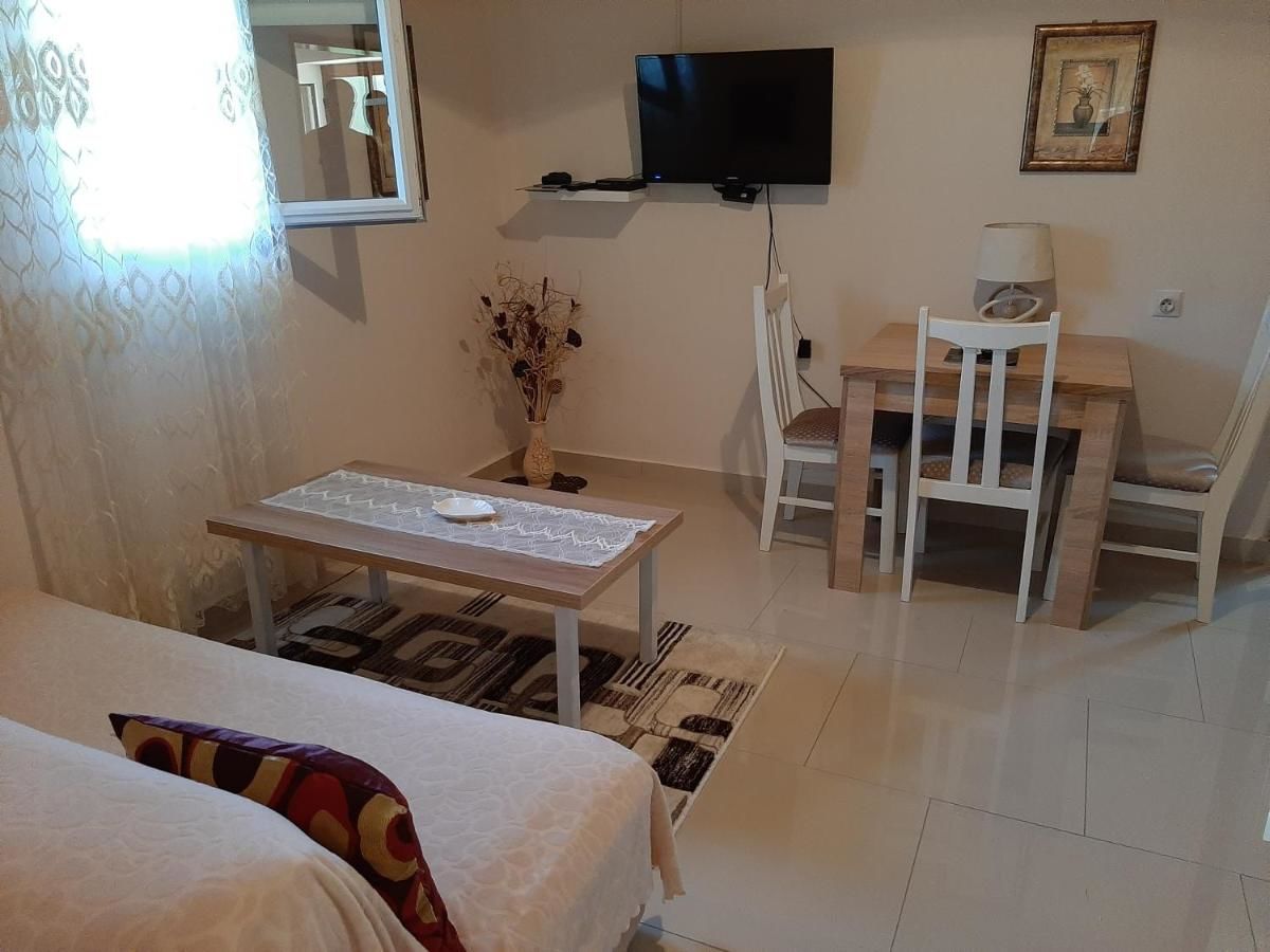 Апартаменты Apartment Helena Airport Подгорица