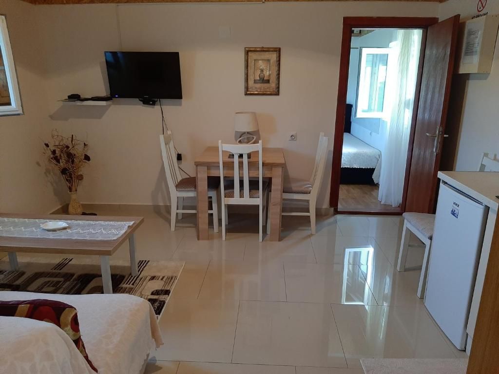 Апартаменты Apartment Helena Airport Подгорица